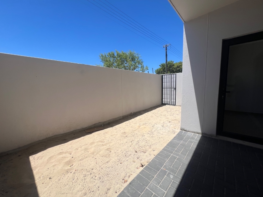 2 Bedroom Property for Sale in Table View Western Cape